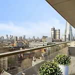 Stunning Duplex Penthouse Over 2200 Sq Ft Sleeps 8 With Jacuzzi Rooftop Views Of The City