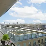 Stunning Duplex Penthouse Over 2200 Sq Ft Sleeps 8 With Jacuzzi Rooftop Views Of The City